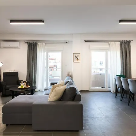 F & B Collection - 3 Bedroom Penthouse Daire *