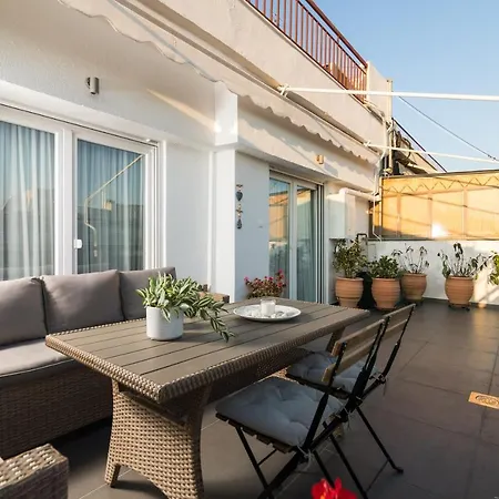 F & B Collection - 3 Bedroom Penthouse Selanik