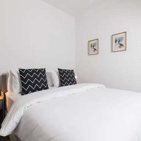 Daire F & B Collection - 3 Bedroom Penthouse *